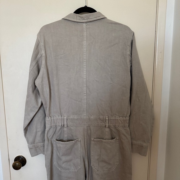 Universal Thread Beige denim baggy Utility Jumpsuit - Picture 8 of 9